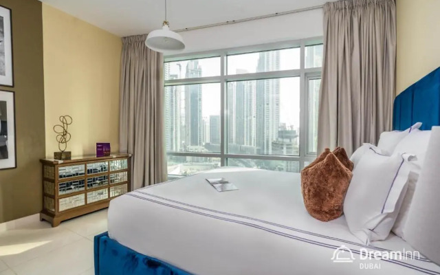 Dream Inn Apartments - Loft Towers