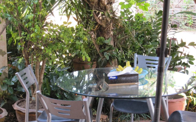 Krachang Yai Guesthouse