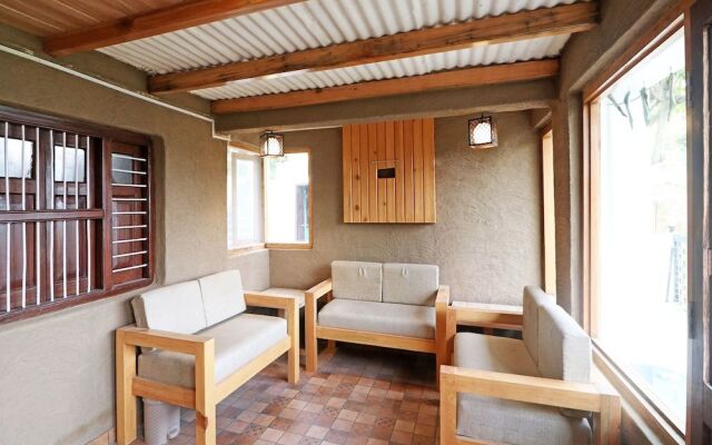 OYO 14607 The Gharonda Huts