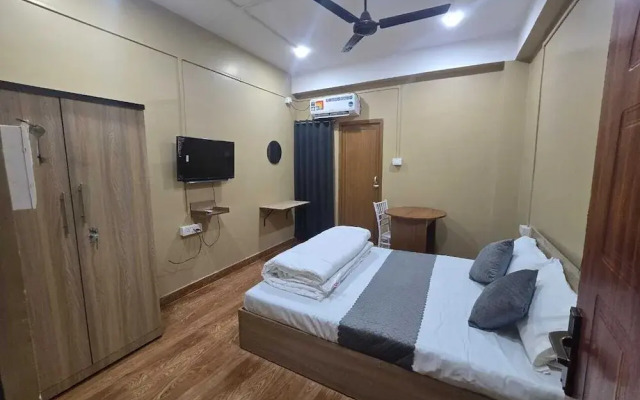 Hotel Pohor Regency Near Kamakhya Foot Bridge