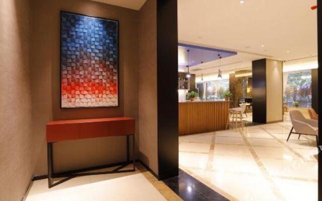 Zhanghe Hotel (Xi 'an Jingwei Industrial Park Store)