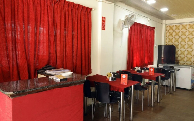 Hotel Clarissa by OYO Rooms
