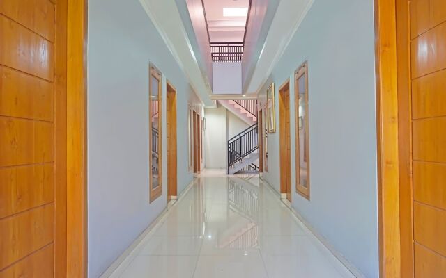 Collection O 91726 Alif Ab11 Syariah