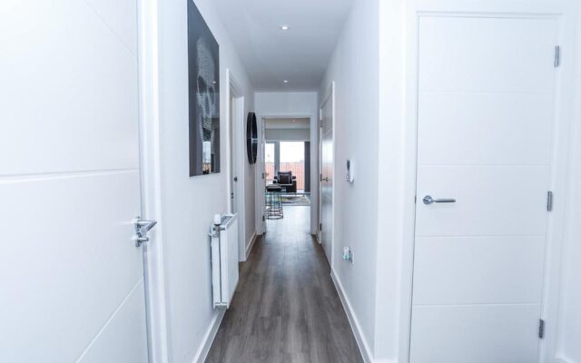 Immaculate 2-bed Apartment in London