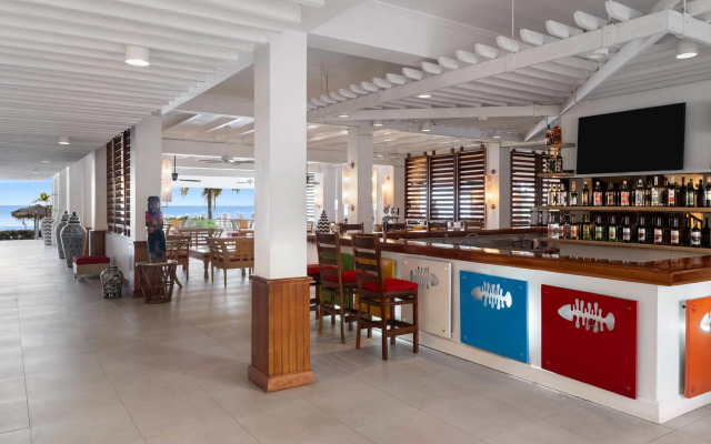 Grand Decameron Montego Beach, A Trademark All-Inclusive Resort