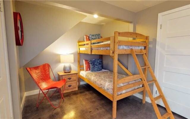 Purple Sage Flats #2 1 Bedroom Apts
