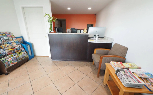 Seashire Inn & Suites