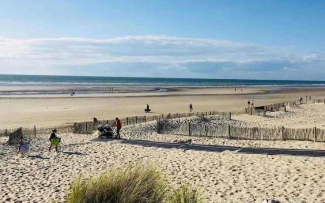 Appartement T2 bis, 200m de la mer, très calme