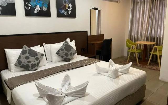 Nala Beach Inn