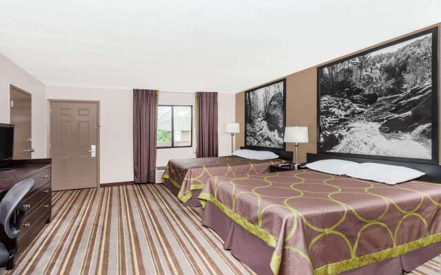 Super 8 by Wyndham Monteagle TN