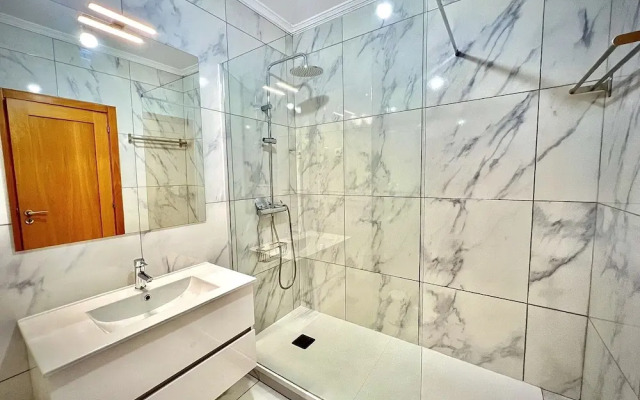 Vilamoura Prestige 2 With Pool by Homing
