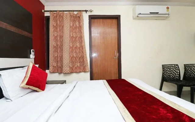 Punjab Regency By OYO Rooms