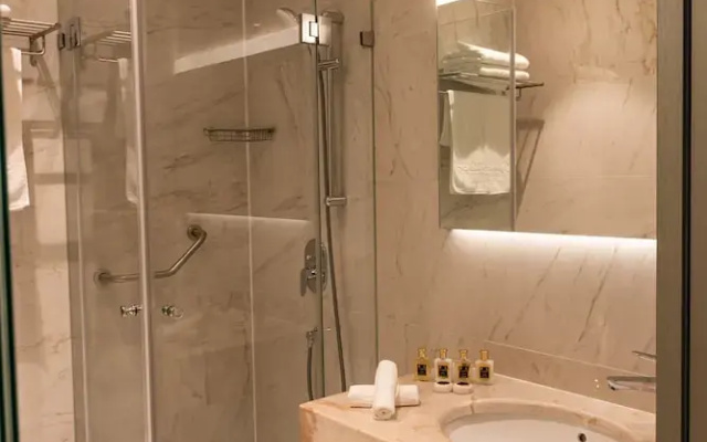 Ambassador Boutique Hotel