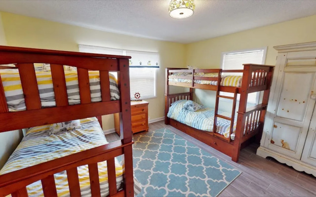Americana Beach 4 Bedroom Home