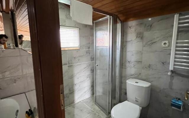 İpek Koza Motel