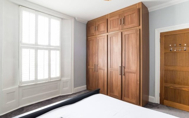 Wonderful 2Br Duplex Flat In Kennington