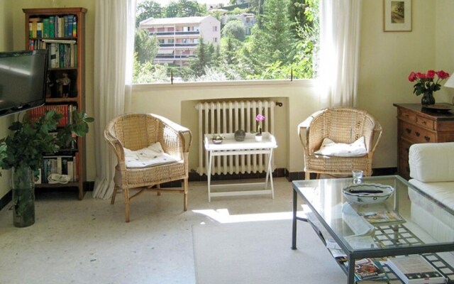 Luminous Apartment in Provence With Terrace and Garden