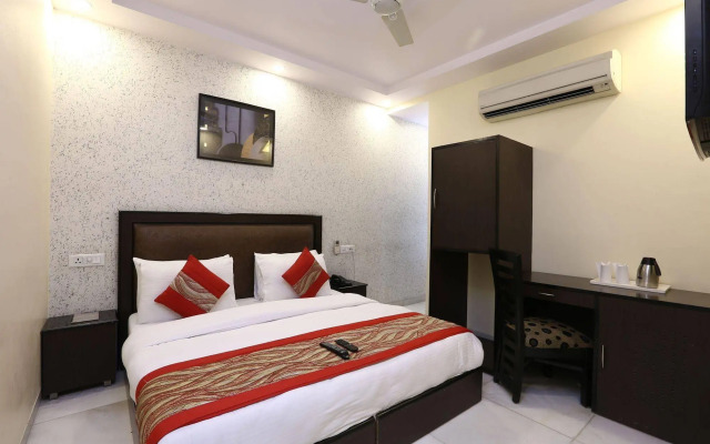 Hotel Rupam Kingston Park