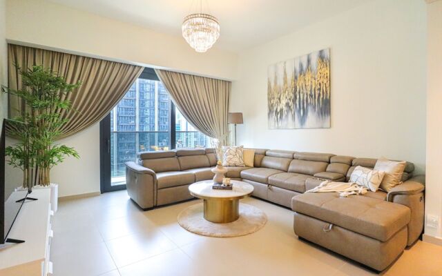 HiGuests - Act Tower 1