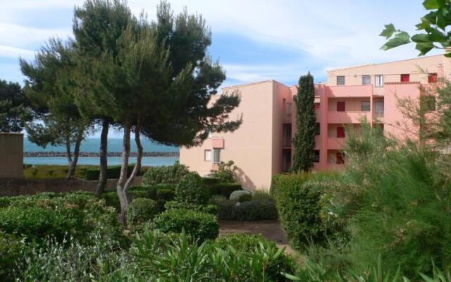 Appartement Sète, 2 Pièces, 4 Personnes - Fr-1-338-98