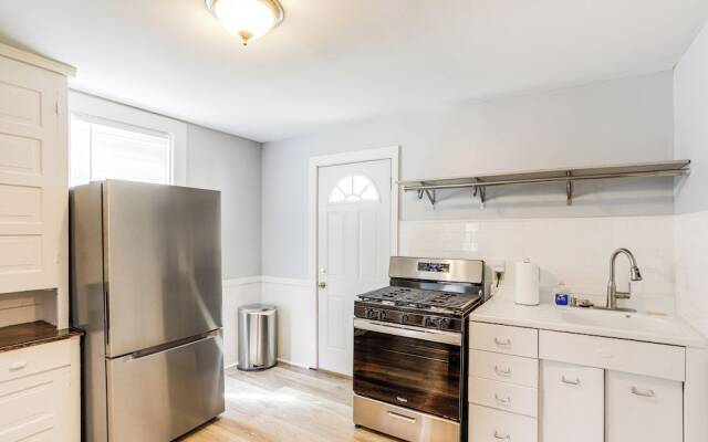 Downtown Sandusky Apartment Near Cedar Point!