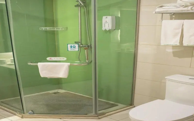 GreenTree Inn Qingdao Jiaozhou Jiaoping Road Aviation Industry Park Express Hotel
