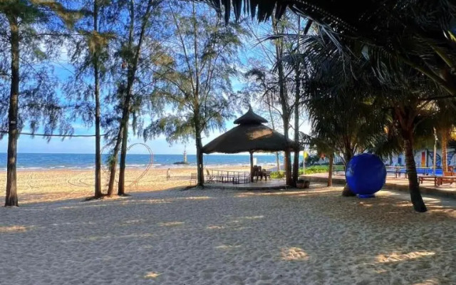 Aurora Resort