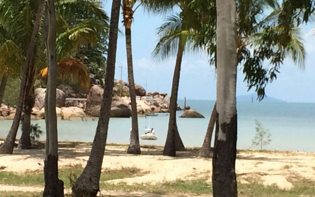 Arcadia Village Motel