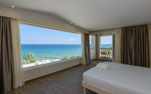 Belussi Beach Hotel & Suites