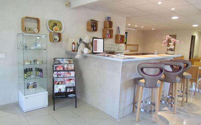 Kyriad Montpellier NORD - Parc Euromédecine