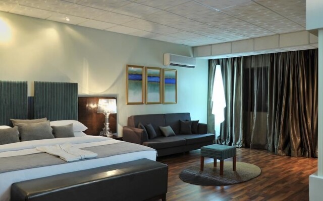 Protea Hotel by Marriott Delta