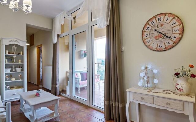 Modern Villa in Crete with Pool And Hammock