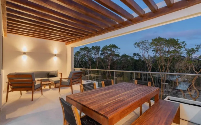 Karanda by Beach Please Tulum