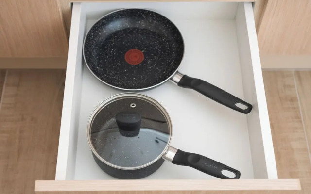 JVC Gem 2BR w maidsroom - Oakley Square