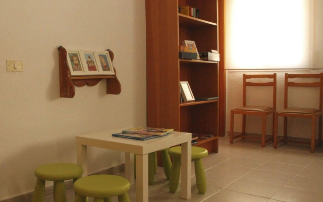 Hostal Tahiti Rs