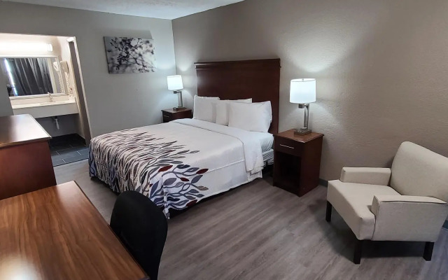 Red Roof Inn LaGrange