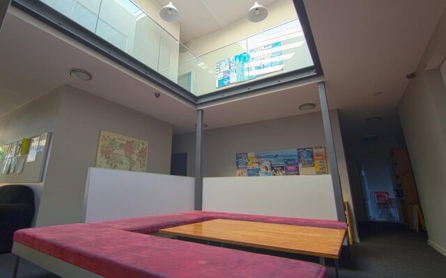 Cambridge Lodge - Hostel