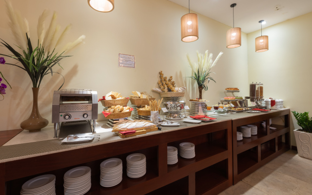 Amarin Resort & Spa Phu Quoc Hotel