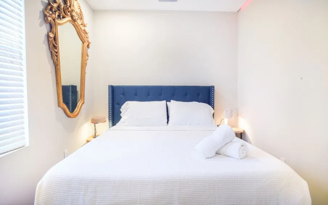 Luxury Comfort Apartment with Parking