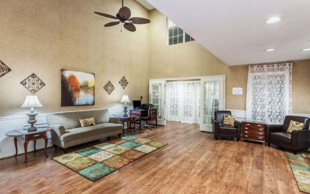 Baymont by Wyndham Valdosta at Valdosta Mall