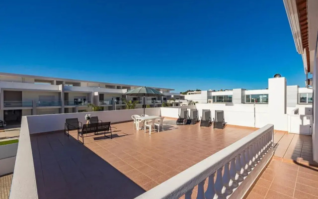 Seaside Charm in Gale - 2 Bedroom W/big Terrace