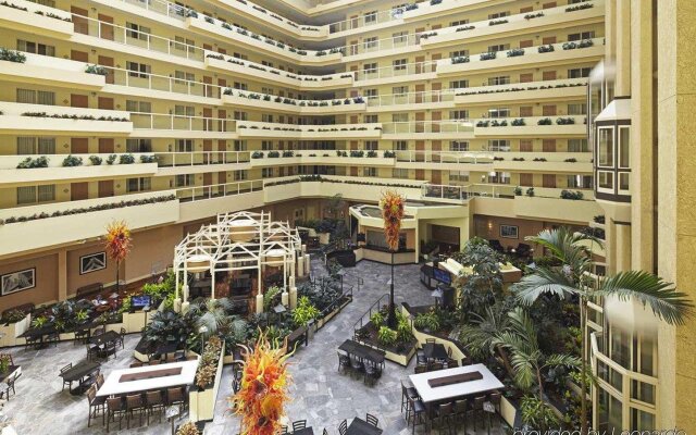 Embassy Suites by Hilton Los Angeles International Airport North