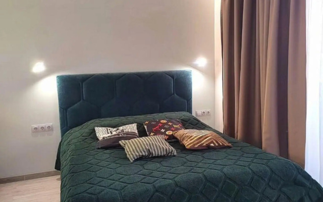 Апартаменты на проспекте Красного Знамени 139