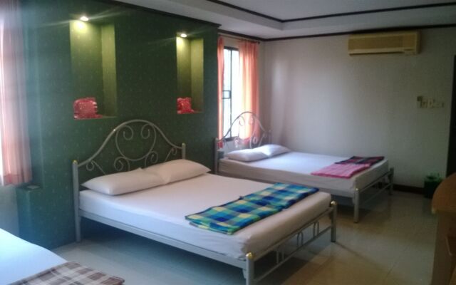 Phurahong Homestay