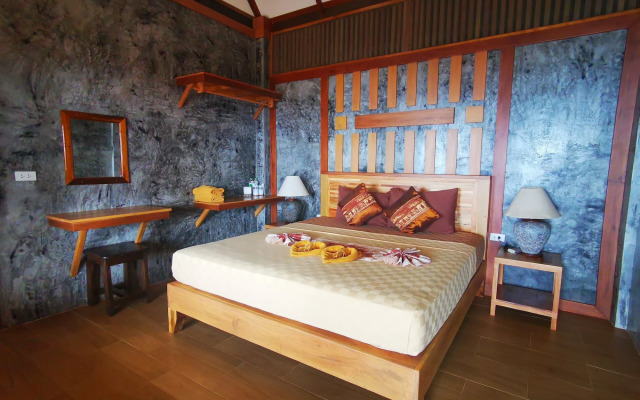 Phi Phi Relax Beach Resort