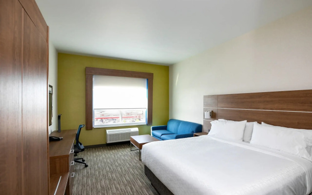 Holiday Inn Express Lethbridge Southeast by IHG