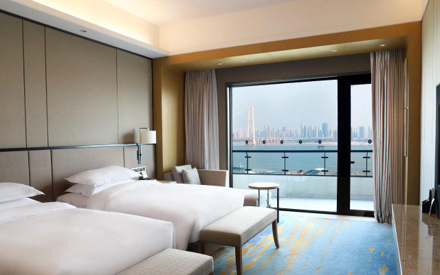 InterContinental Wuhan by IHG