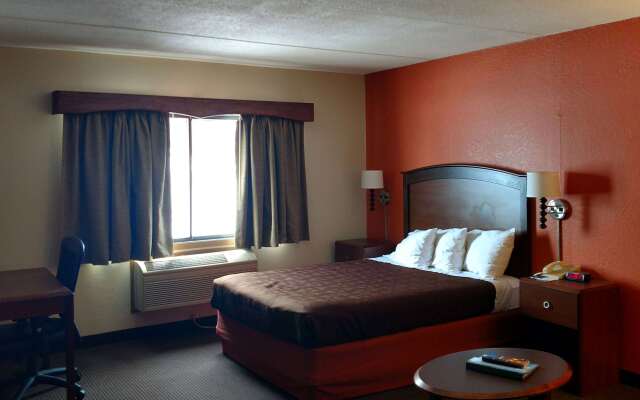 AmericInn by Wyndham Iron River