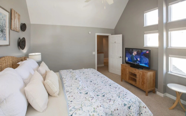 Nautical Nonsense - 8 Br Home