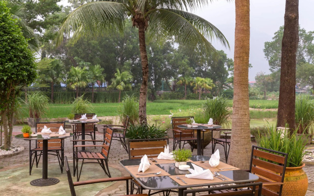 Naina Resort & Spa Hotel